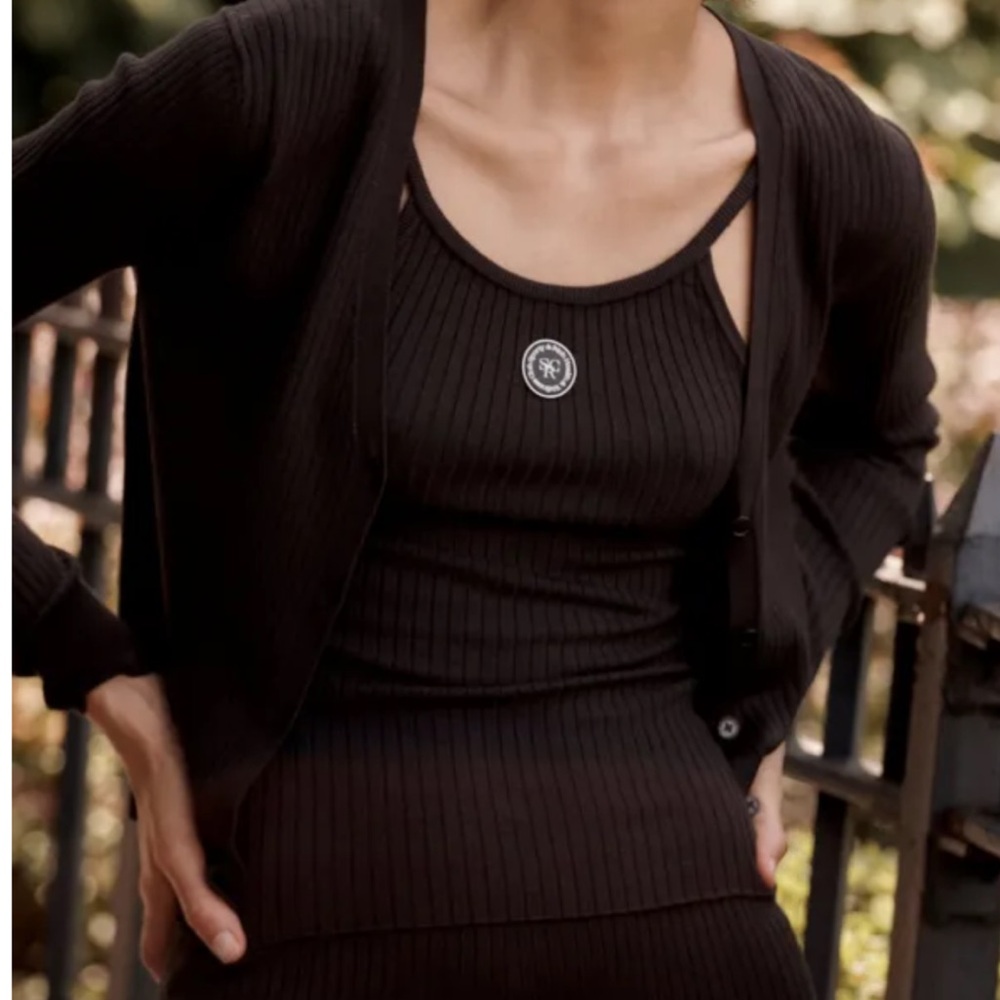 Sporty and rich great condition brown Ribbed Tank Top